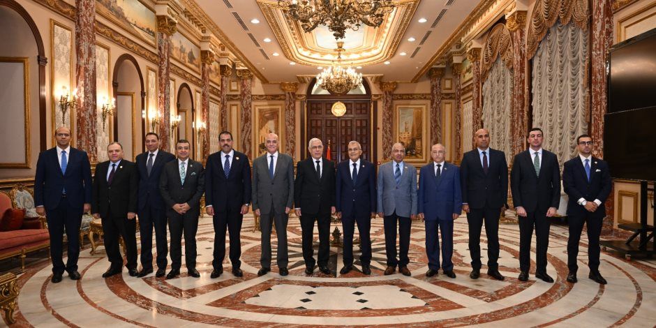 النائب العام يجري زيارة لرئيس مجلس الشيوخ لتهنئته بتولي منصبه الجديد