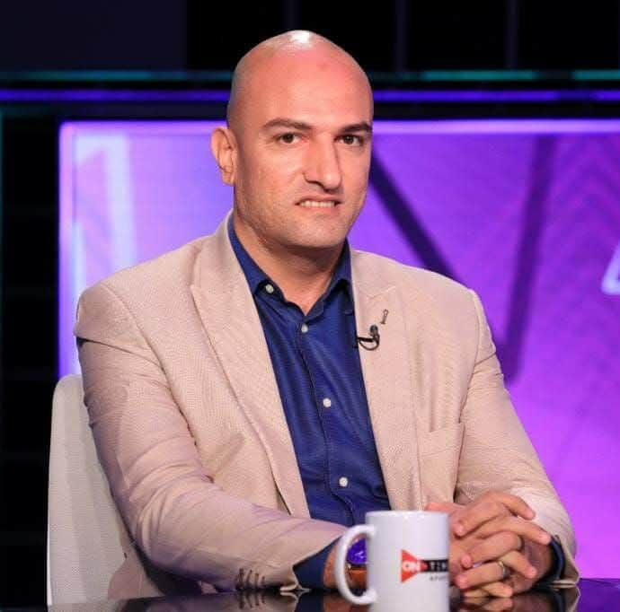 No description available.