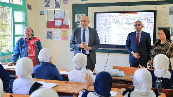 وزير التعليم يفاجئ مدارس الدقهلية بجولة ميدانية لمتابعة انتظام الدراسة والانضباط المدرسي
