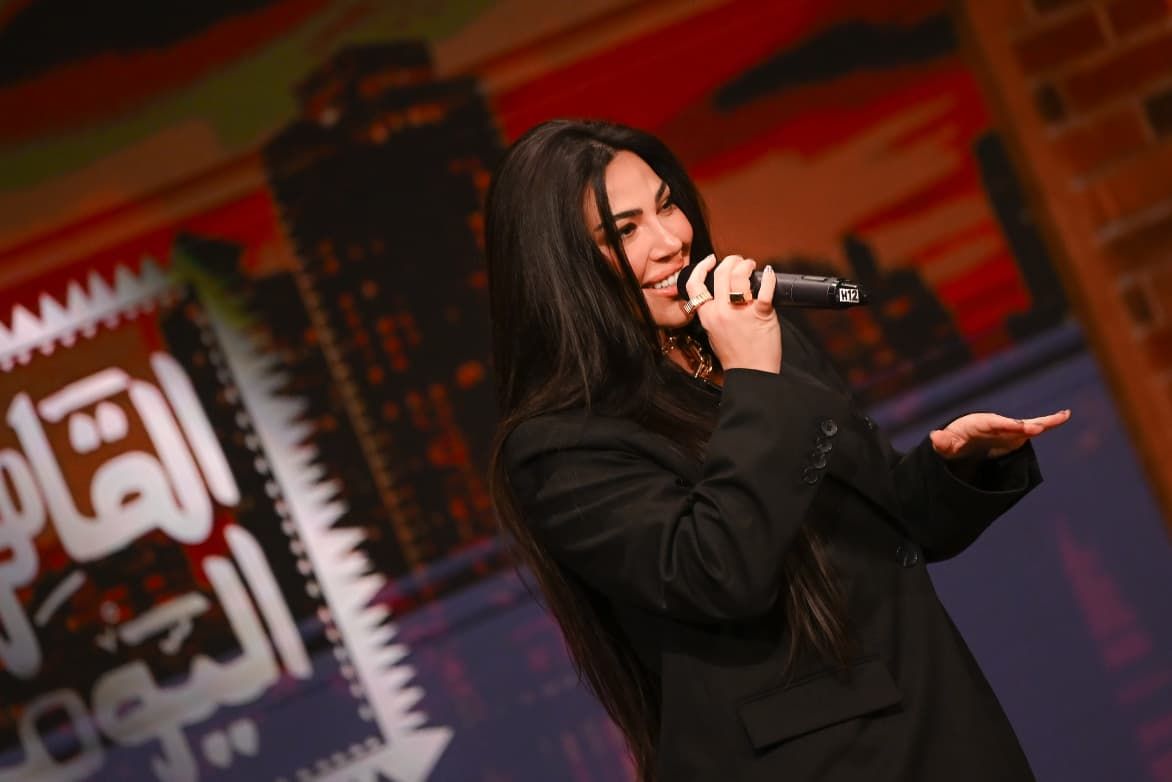 بالصور.. لولا جفان تشعل استديو القاهرة اليوم بأغاني عدوية وفاطمة عيد وتقدم مع ادوار "عاجبني "وتختتم فقرتها بوجبة مكرونة بالبشامل