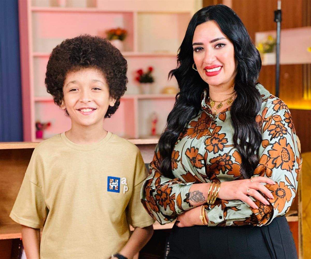 يوسف صلاح يتألّق في "اِسمعني شكرًا" مع سيرا إبراهيم.. موهبة استثنائيّة تكشف أسرار البدايات وتُجَدِّد حضور نجوم الفن في ذاكرته