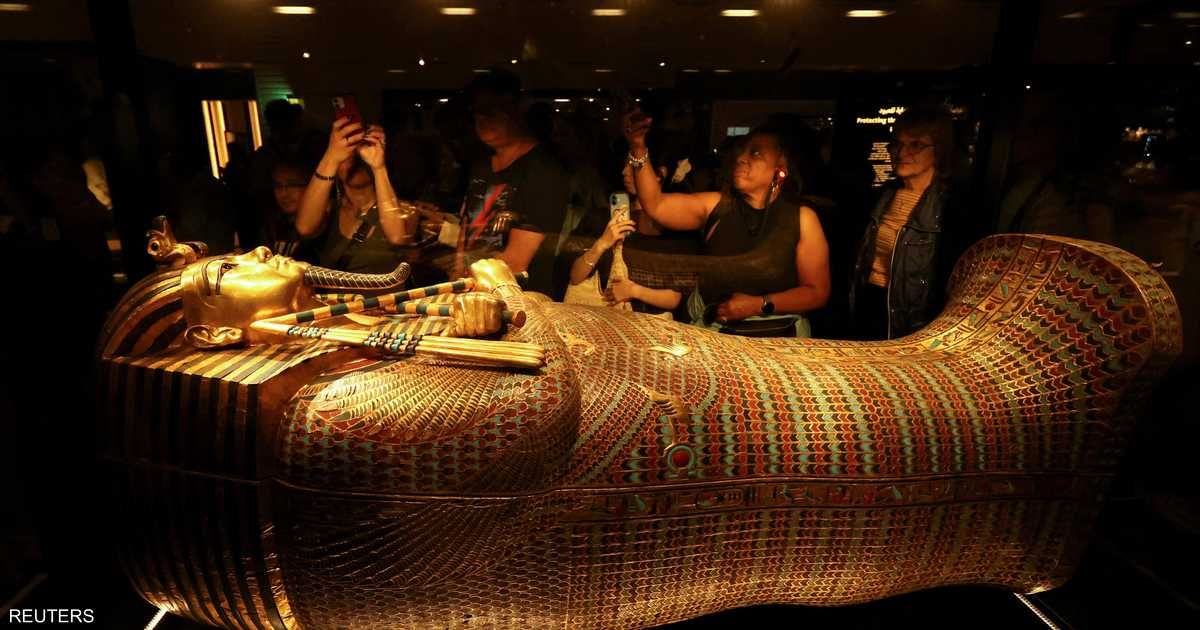 العالم اليوم - صور..كنوز توت عنخ آمون تعرض لأول مرة في المتحف المصري الكبير