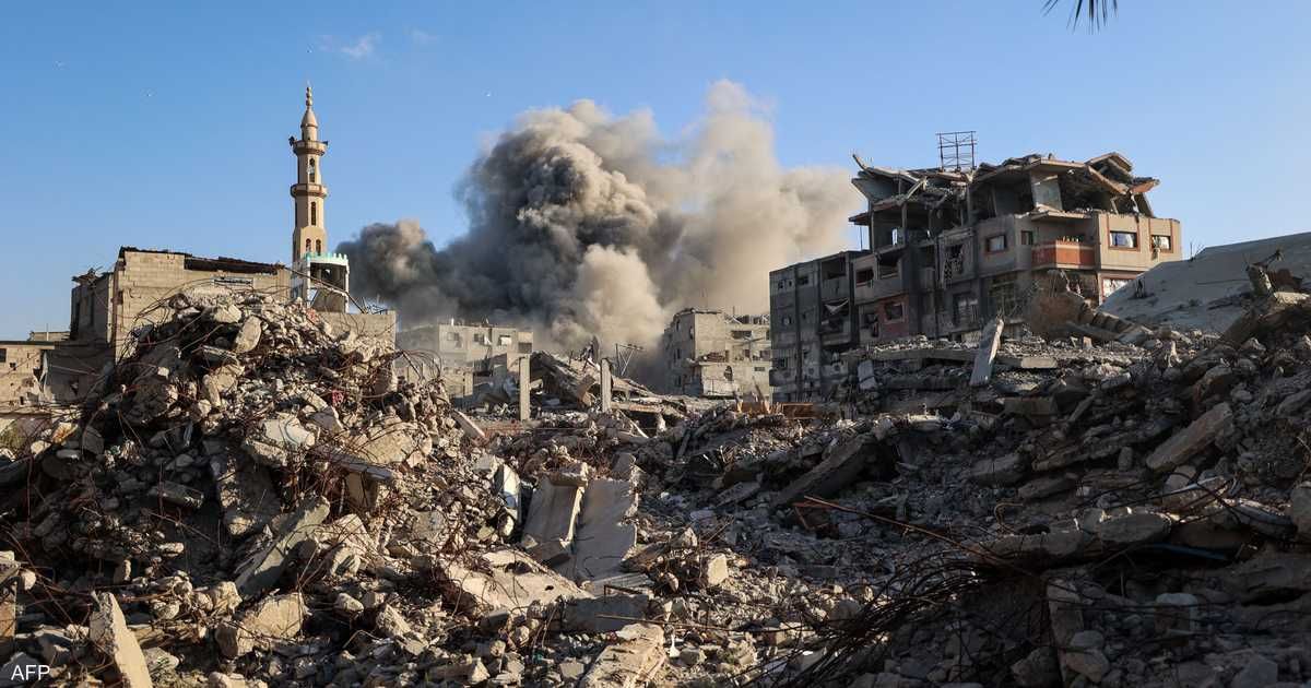 العالم اليوم - إسرائيل تنفذ غارات وعمليات نسف شرقي مدينة غزة