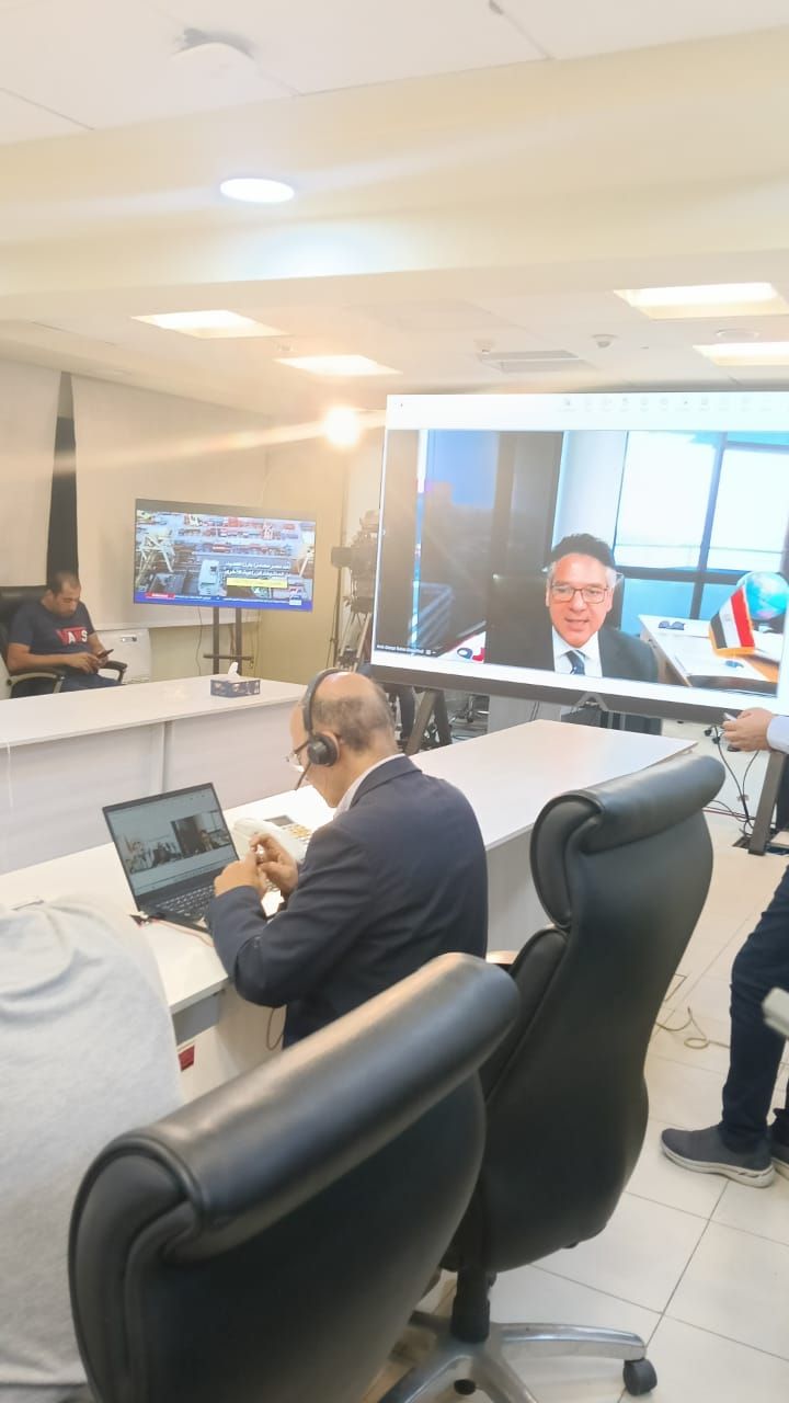 غرفة عمليات الهيئة الوطنية تتابع فتح أول لجان التصويت في الخارج بانتخابات النواب (4) غرفة عمليات الهيئة الوطنية تتابع فتح أول لجان التصويت في الخارج بانتخابات النواب (4)