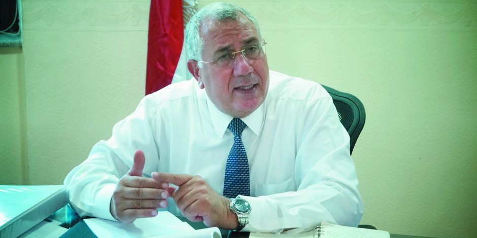 "القصير" يجتمع بغرفة العمليات المركزية لحزب الجبهة الوطنية استعدادًا لانتخابات الداخل