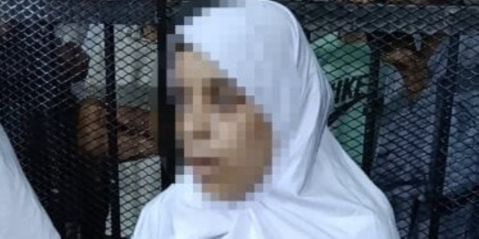 الإعدام شنقا لقاتلة زوجها وأطفاله الـ 6 في المنيا