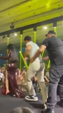 هيفاء وهبي تتصدر التريند بسبب موقف محرج مع معجب.. فما هي القصة؟