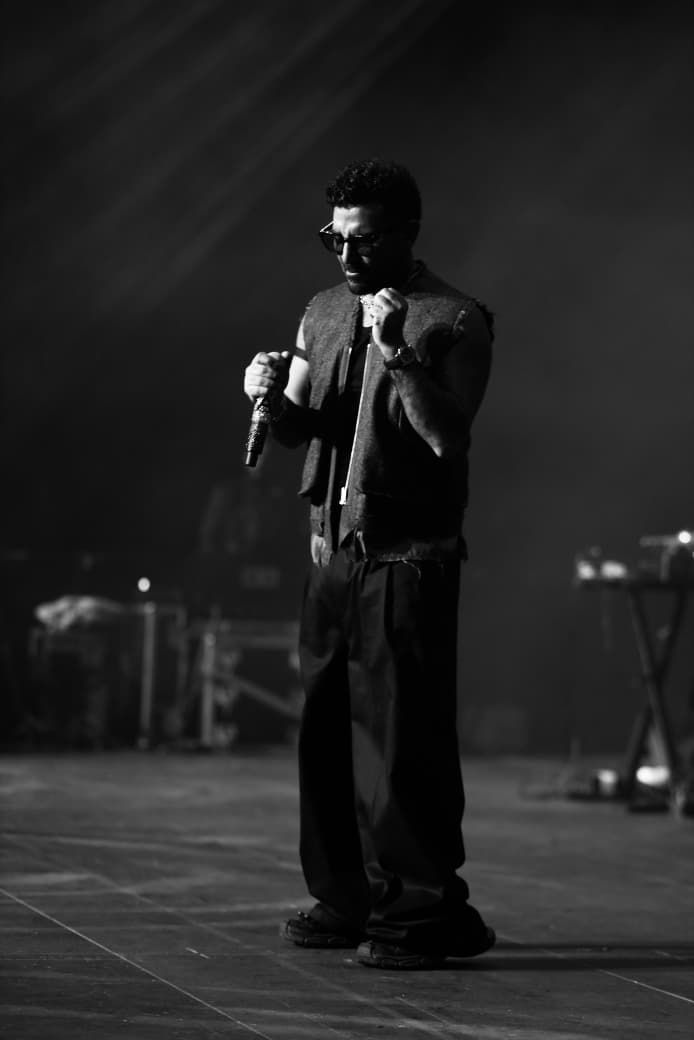 أولى حفلات جولته العالمية.. أحمد سعد يتألق في باريس بحضور ضخم