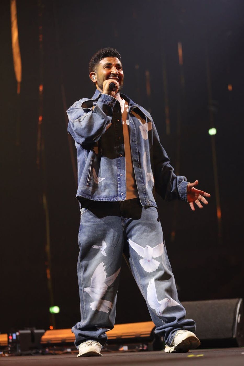 حفل أسطوري.. أحمد سعد يتألق على مسرح "يايلا أرينا" بألمانيا في ثاني حفلات جولته الأوروبية