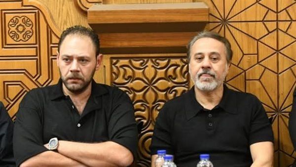 أشرف زكي وإيهاب فهمي وسيد رجب أبرز الحاضرين في عزاء والد محمد رمضان