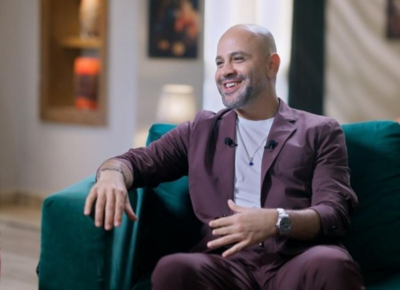 عزيز الشافعي لـ "دوت الخليج الفني": نجاح أغنية "سيبتلي قلبي" حقق المعادلة الصعبة وطلبت من أنغام تأجيل "اختلفنا فرقنا افتراقنا" (حوار)