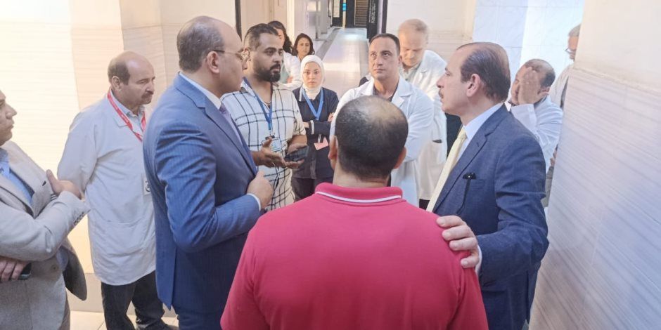 "الصحة" توقع خصم على شركة النظافة بمستشفى شبرا العام وتحويل مدير الاستقبال ومشرفة التمريض للتحقيق