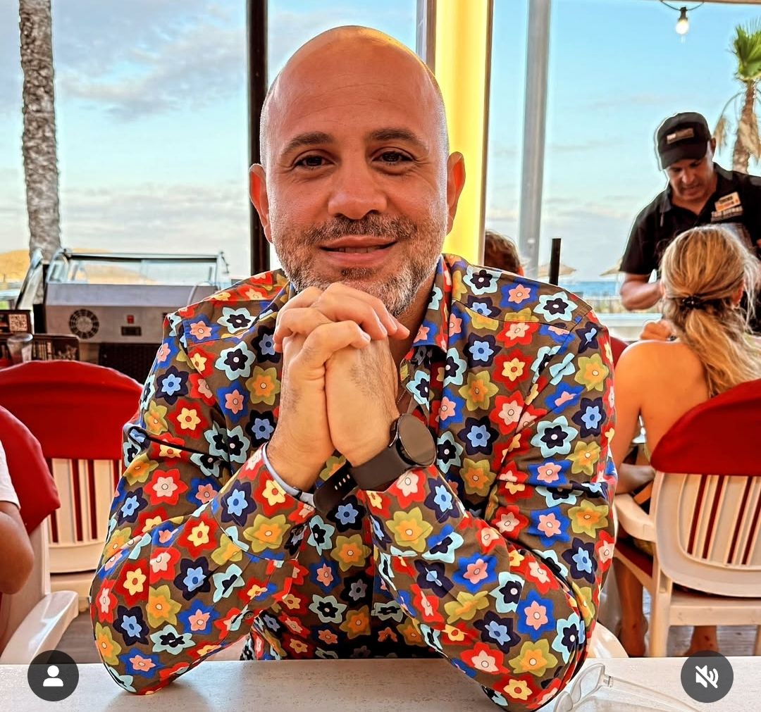 عزيز الشافعي لـ "دوت الخليج الفني": نجاح أغنية "سيبتلي قلبي" حقق المعادلة الصعبة وطلبت من أنغام تأجيل "اختلفنا فرقنا افتراقنا" (حوار)