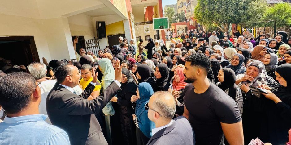 إقبال كثيف من الناخبين على لجان الاقتراع بمحافظة الأقصر