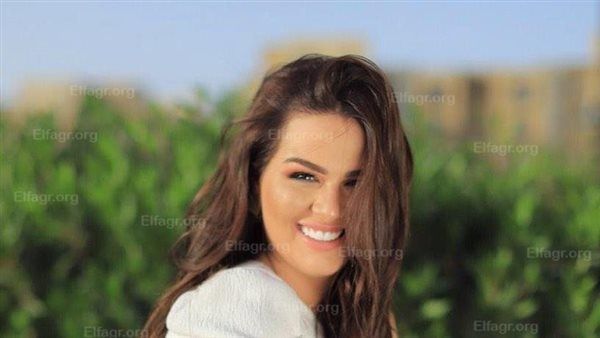 بعد شائعة انفصالها عن زوجها.. هنادي مهنا تتصدر التريند