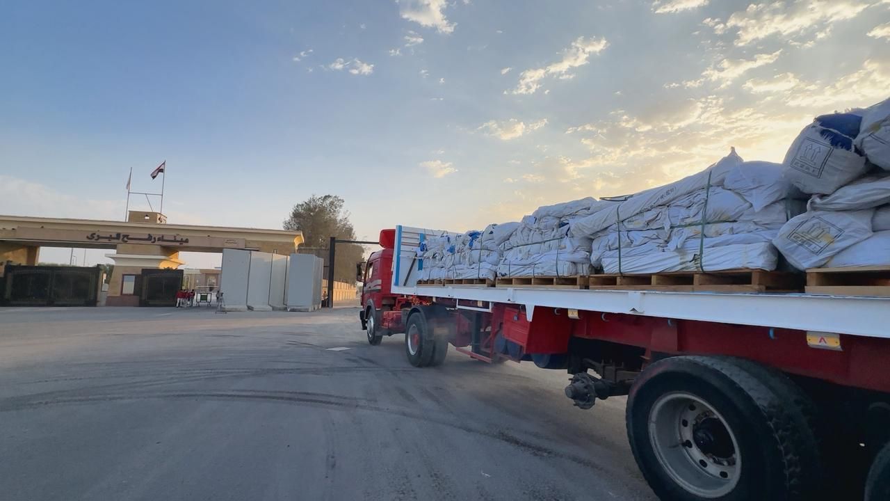 إطلاق قافلة زاد العزة الـ69 بحمولة 7300 طن مساعدات إنسانية إلى غزة