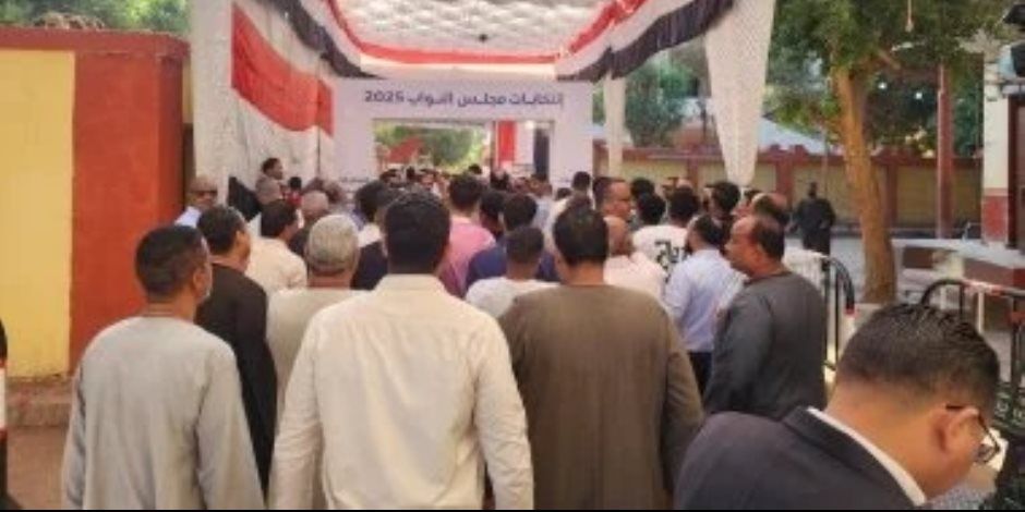 أجواء مستقرة وحضور كثيف.. المصريون يدلون بأصواتهم في المرحلة الأولى من انتخابات مجلس النواب