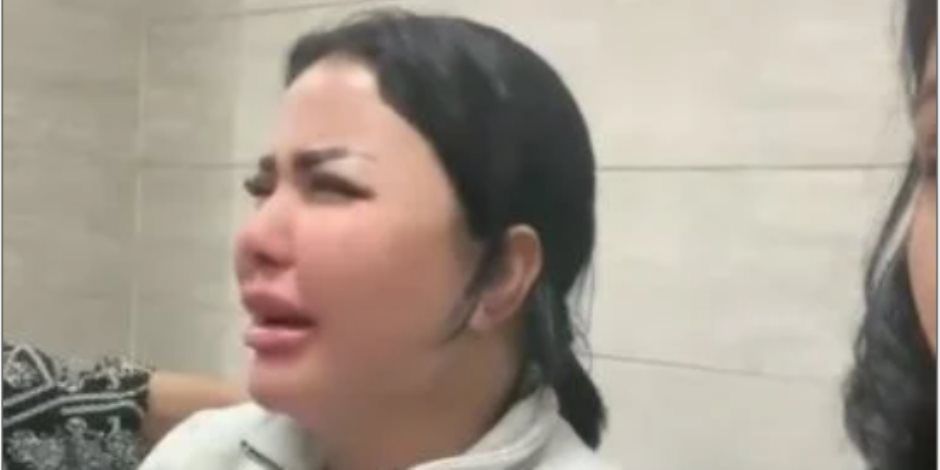 بعد سماع خبر وفاته.. زوجة إسماعيل الليثي تنهار: ابني توفى من سنة وجوزي النهارده.. صبرني يارب