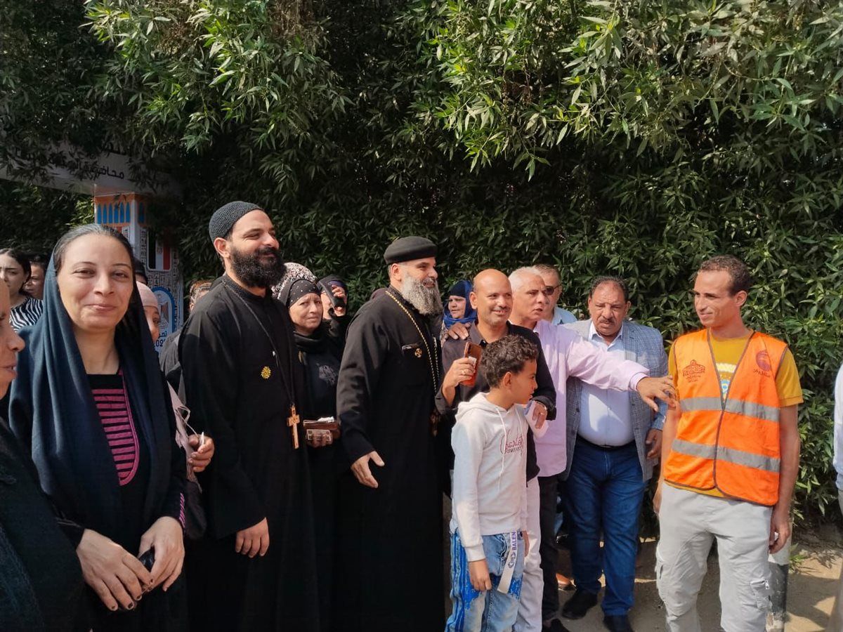 عاجل- بالصور.. أبو النمرس: قلب الوحدة الوطنية ينبض هنا