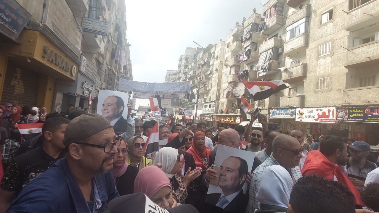 لجان العامرية بالإسكندرية .. إقبال كثيف من السيدات للمشاركة في العملية الانتخابية