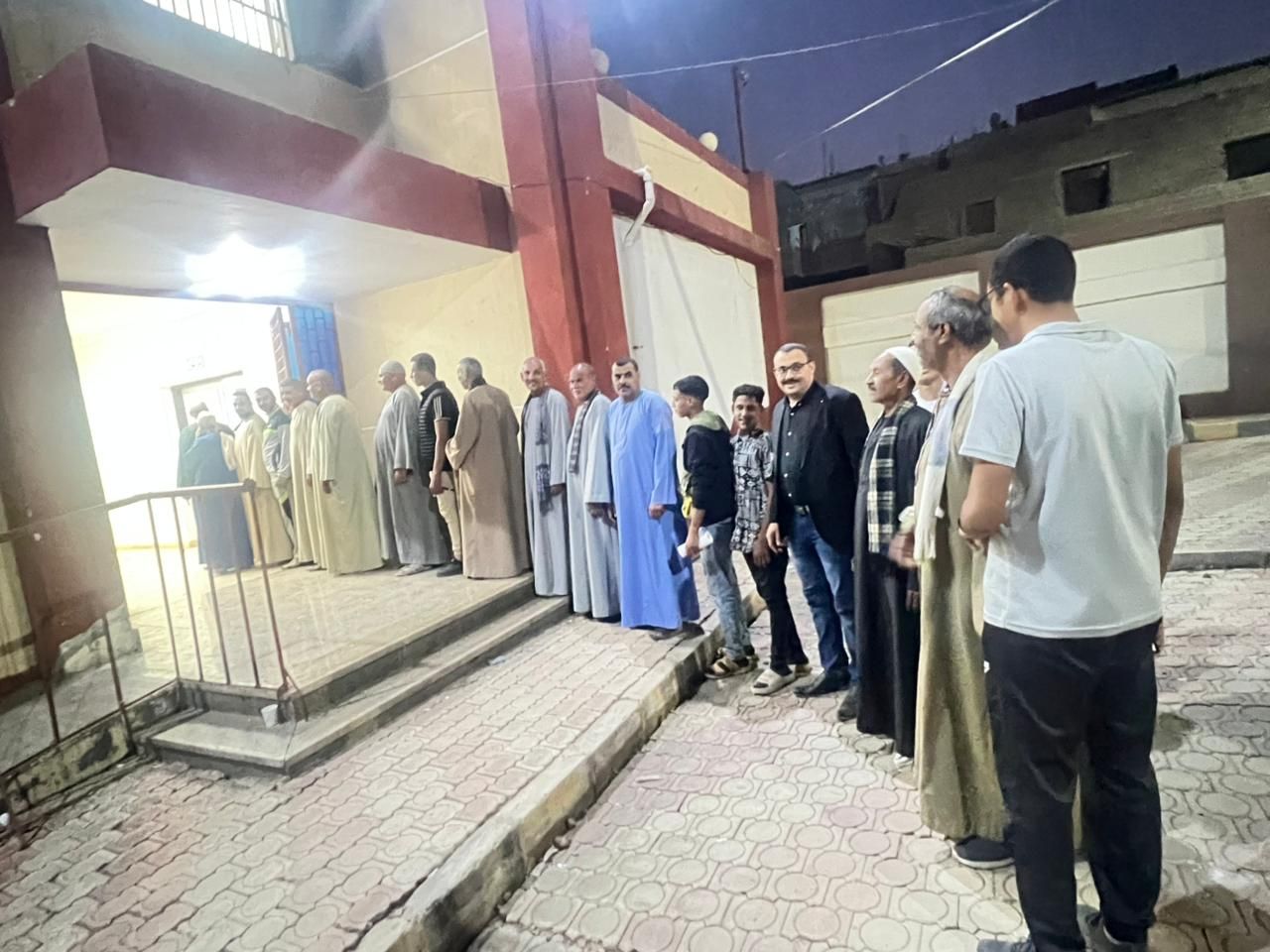 استمرار توافد الناخبين على لجان أسيوط خلال الفترة المسائية في اليوم الأول من التصويت
