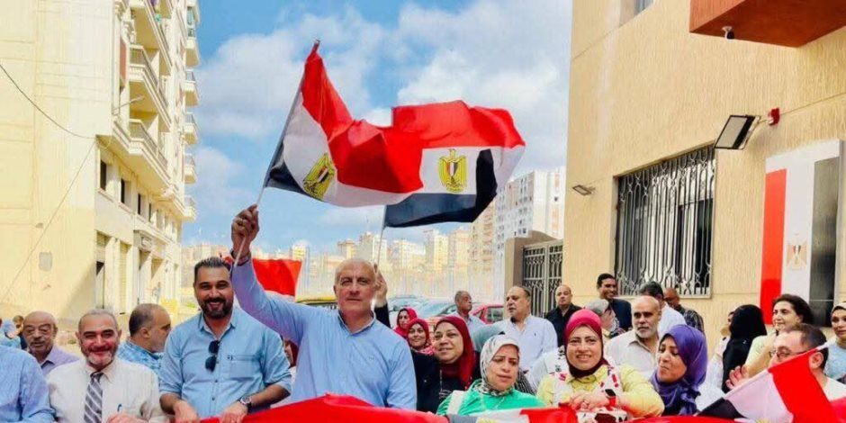 رؤساء لجان المتابعة بمحافظات المرحلة الأولى يواصلون إجراءات غلق اللجان