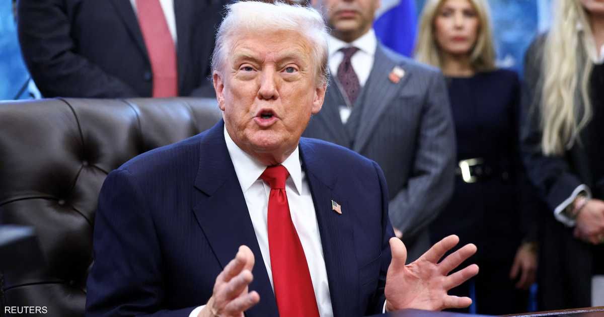 العالم اليوم - ترامب يحذر: خسارة قضية الرسوم قد تسبب كارثة اقتصادية لأميركا