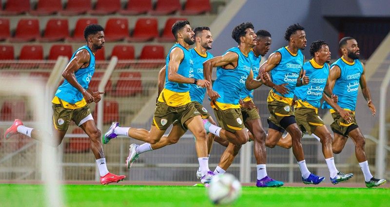 منتخبنا يواصل العمل والسودان يصل اليوم وبعثة الأحمر تغادر للدوحة 23 نوفمبر