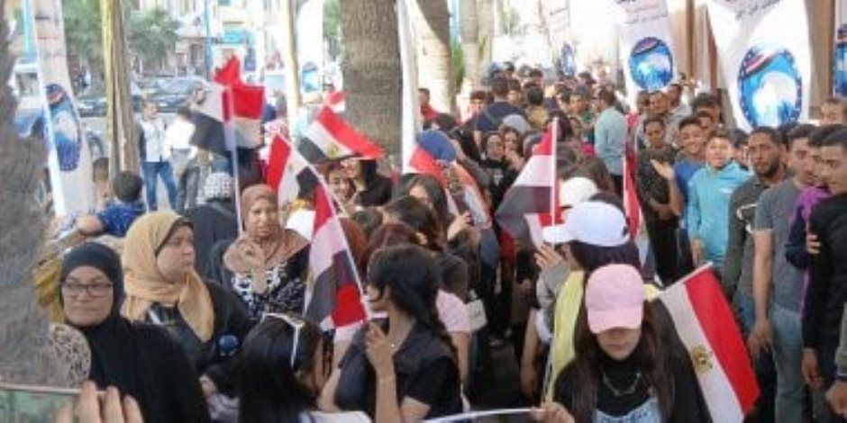 إقبال من المواطنين على انتخابات مجلس النواب بالإسكندرية.. فيديو