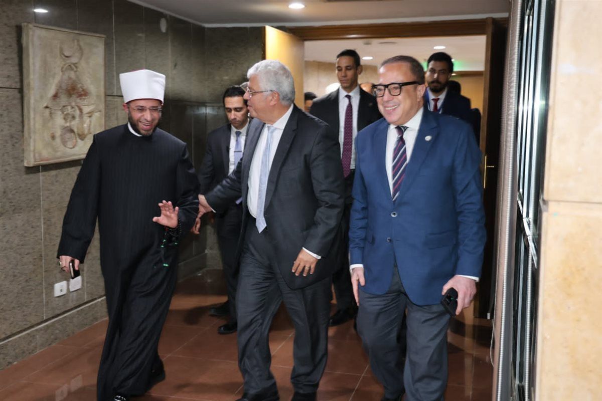 وزير الأوقاف يشارك في ندوة فكرية بجامعة حلوان ضمن مباردة «صحح مفاهيمك»