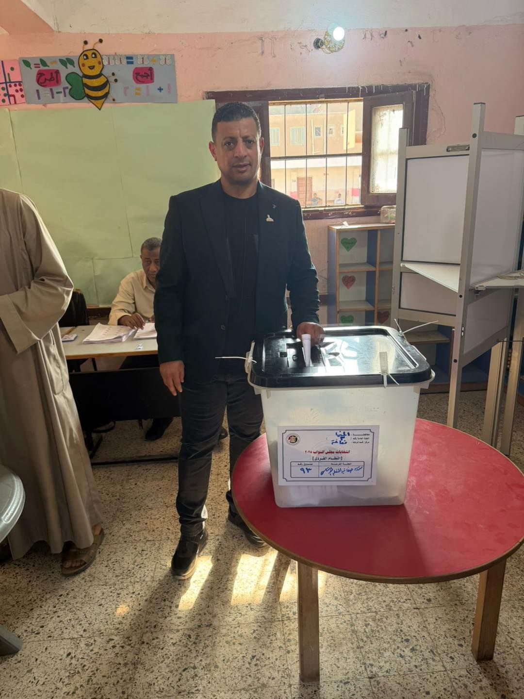 نواب التنسيقية يدلون بأصواتهم في المرحلة الأولى لانتخابات النواب 2025