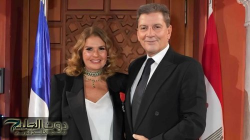 فرنسا تمنح يسرا وسام جوقة الشرف برتبة فارس