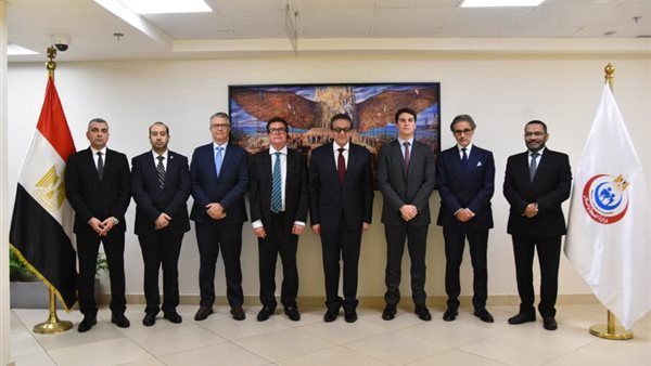 وزير الصحة يبحث مع «مالتي كير فارما» الإيطالية و«هيئة الدواء» و«جيبتو فارما» سبل التعاون في علاج الأمراض النادرة