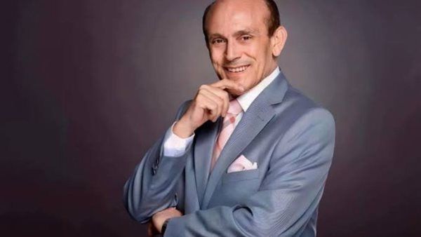 تحسن تدريجي في الحالة الصحية للفنان محمد صبحي بعد وعكة مفاجئة