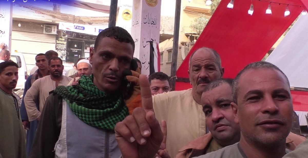 حشود أطفيح بالجيزة تستكمل طريقها نحو انتخابات مجلس النواب 2025