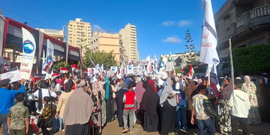 مراسل "إكسترا نيوز" ينقل كواليس عملية التصويت في محافظة قنا