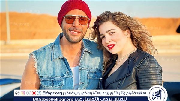 محمد إمام يهنئ مي عز الدين على عقد قرانها