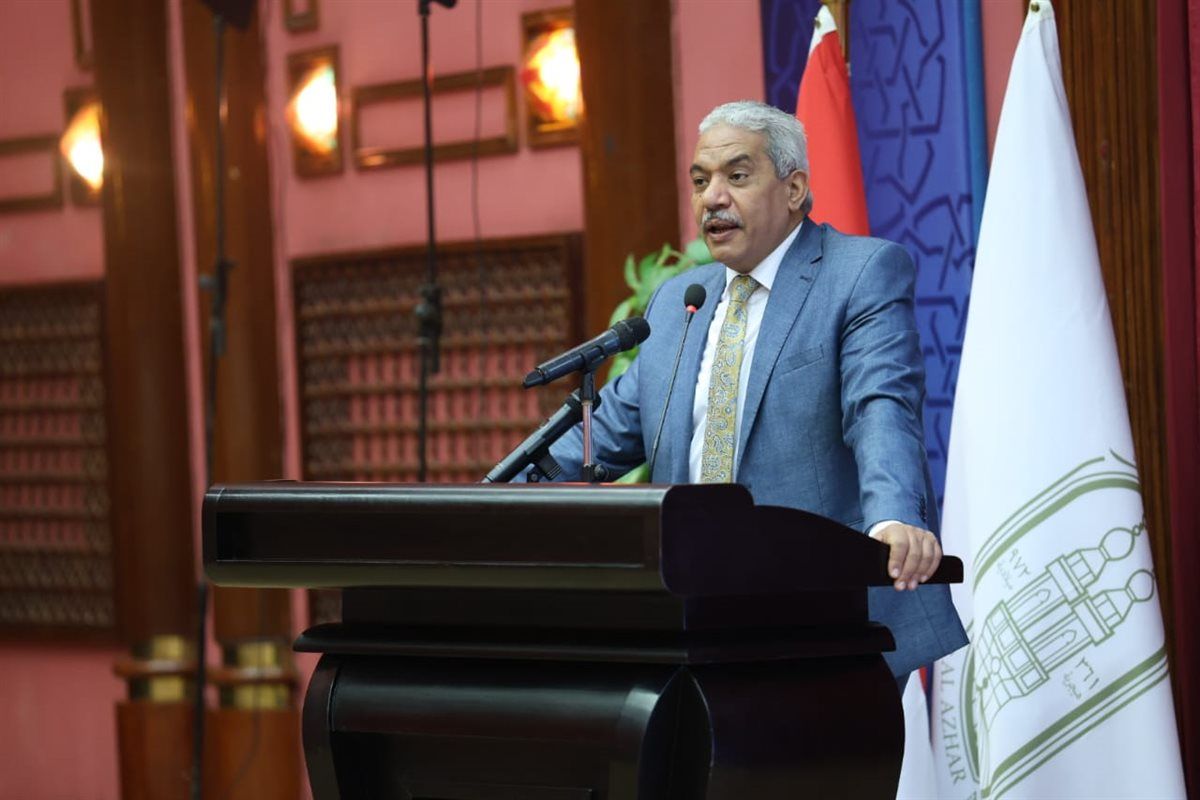 نائب رئيس جامعة الأزهر: الأزهر الشريف منارة عالمية ورمز للوسطية والسلام