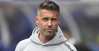 وولفرهامبتون يُعيّن إدواردز مدرباً