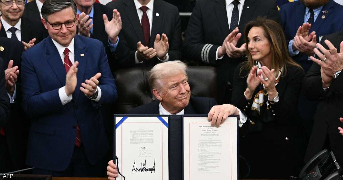 العالم اليوم - ترامب: أعلن إنهاء الإغلاق الحكومي