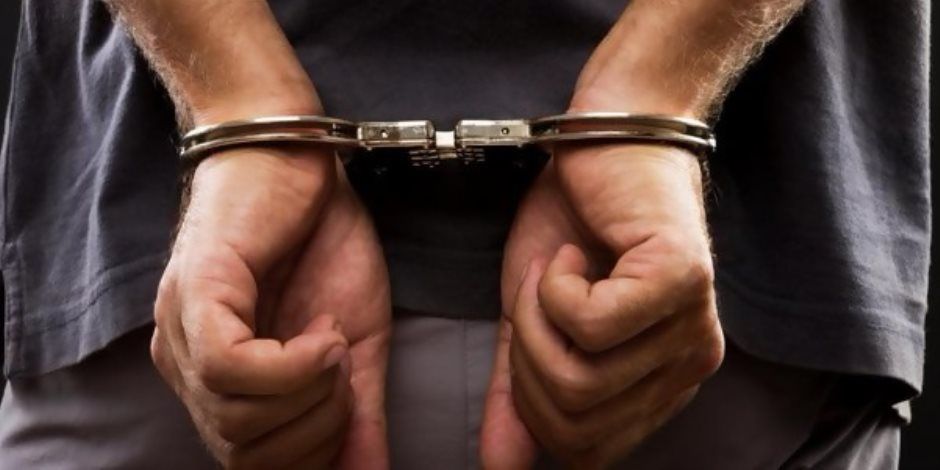 ضبط المتهم بقتل مهندس نووى بالإسكندرية والسلاح المستخدم فى الجريمة