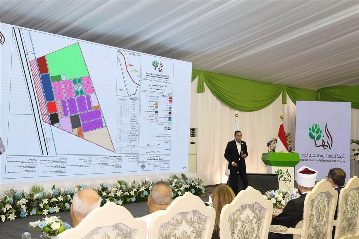 نائب رئيس الوزراء ووزير الأوقاف يشهدون افتتاح المنطقة الإدارية والخدمية بمدينة الطور
