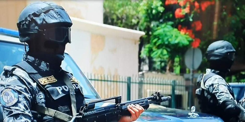 ضبط شخص وسيدتين لقيامهم بممارسة الفجور والأعمال المنافية للآداب بالإسكندرية