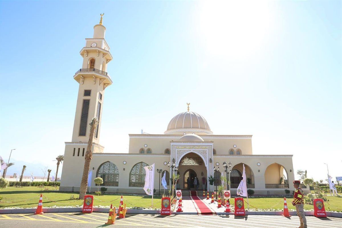 نائب رئيس الوزراء ووزير الأوقاف يشهدون افتتاح المنطقة الإدارية والخدمية بمدينة الطور