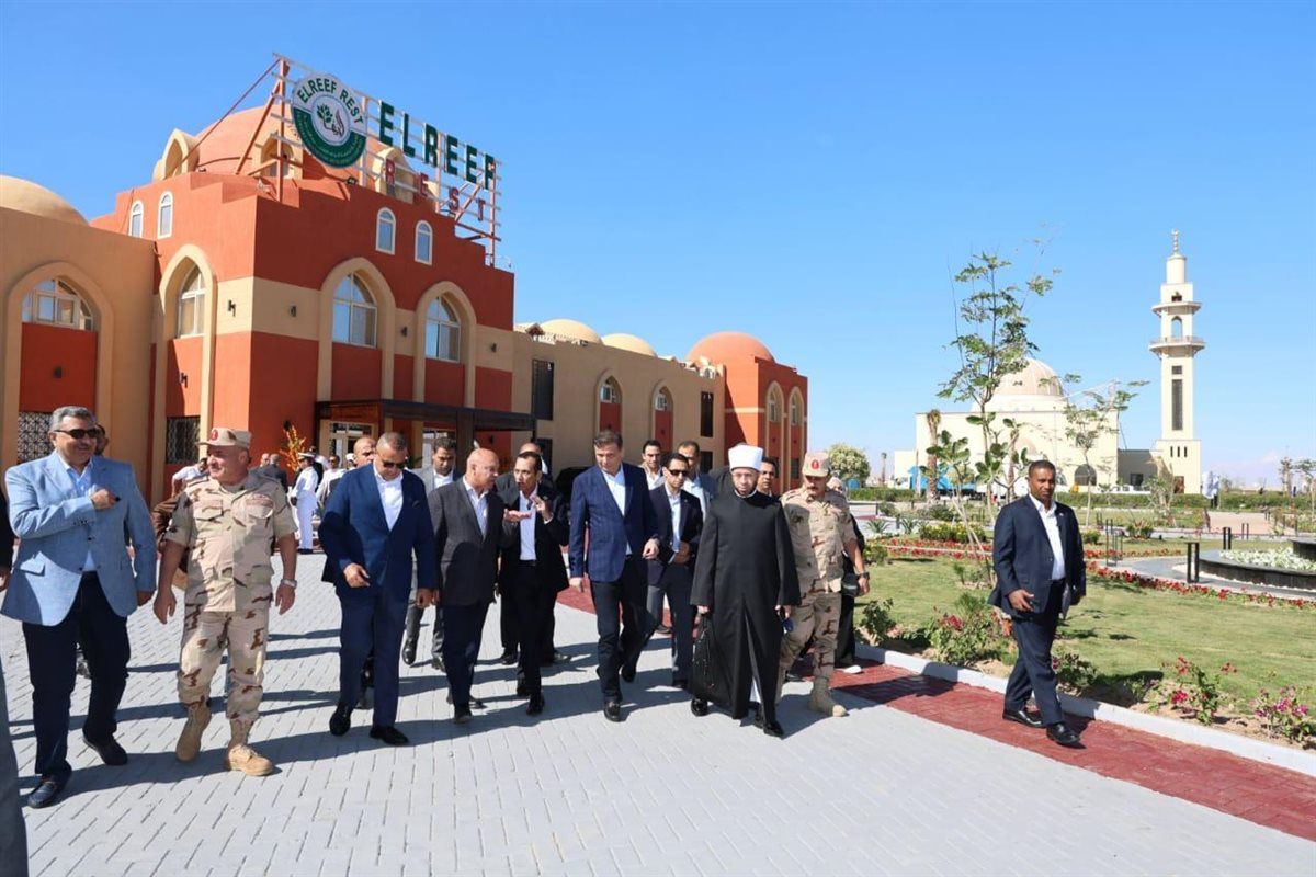 نائب رئيس الوزراء ووزير الأوقاف يشهدون افتتاح المنطقة الإدارية والخدمية بمدينة الطور