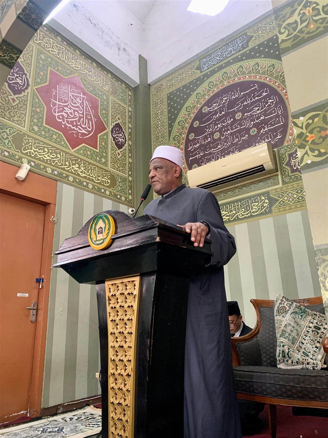 أمين كبار العلماء: العلم هو السبيل لنهضة الأمم وتحصين العقول من التضليل