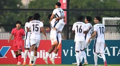 تأهل إنجلترا وأوغندا وإيطاليا واليابان