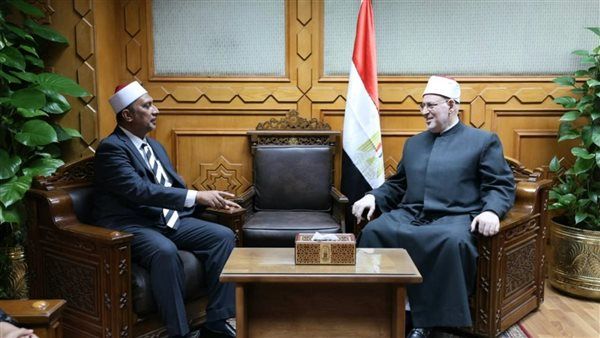 وكيل الأزهر يلتقي وزير الشؤون الدينية بماليزيا لبحث سبل تعزيز التعاون المشترك