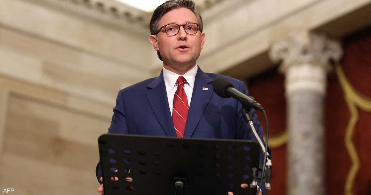 العالم اليوم - رئيس مجلس النواب الأميركي يعلق على ربط ترامب بقضية إبستين