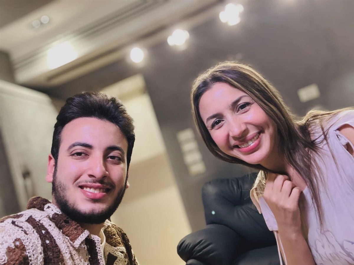 الحسن عادل يواصل صعوده ويتعاون مع جنات في دويتو الليلة حلوة وسط توقعات بنجاح كبير